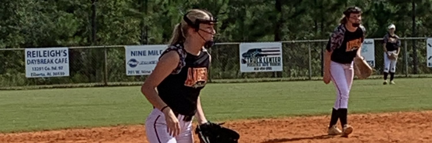 Dilynn Weaver banner