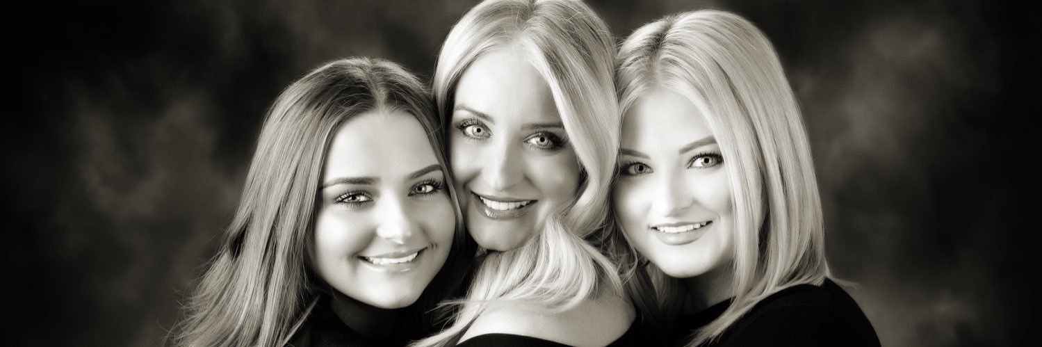 StephanieClark's profile banner image