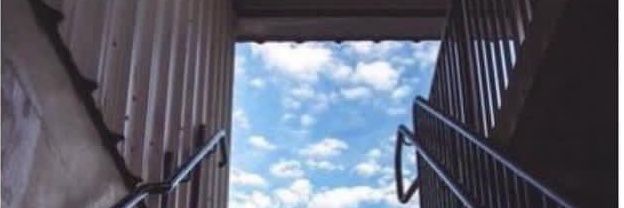 غيَّم . banner