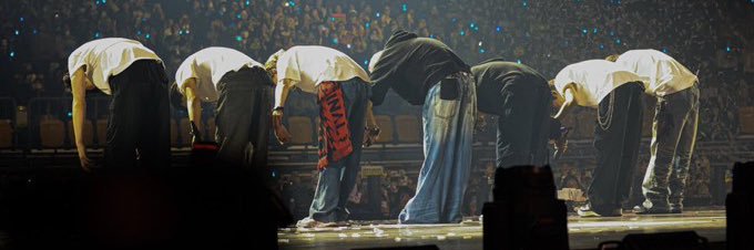 leiy 🐈‍⬛ banner