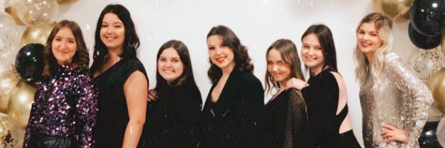 juliegrdn's profile banner image