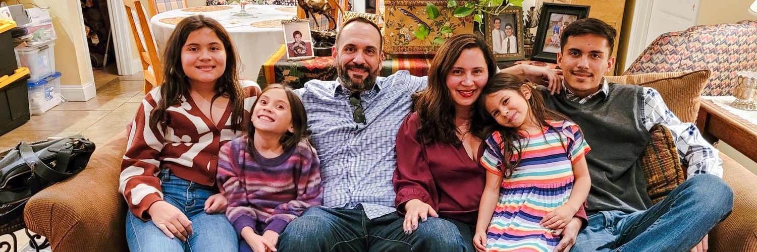 ᴅᴇʀʀɪᴄʜ ʀᴏᴅʀɪɢᴜᴇᴢ banner