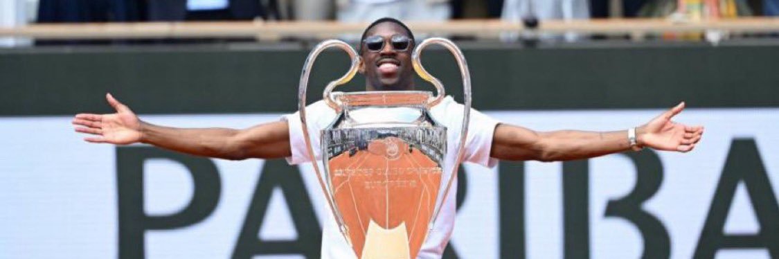 مصطفى ☝🏻🏆 بطل أوروبا banner