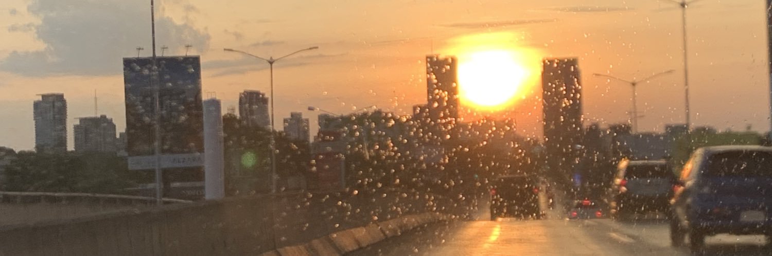 LauraLopezzR's profile banner image