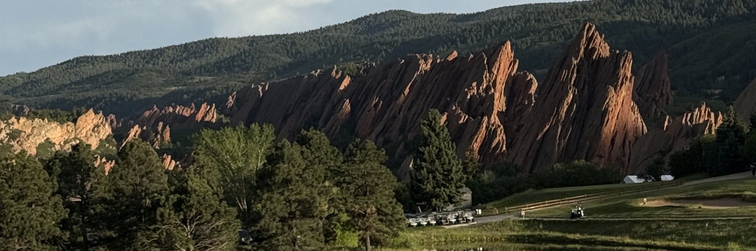THINT33's profile banner image