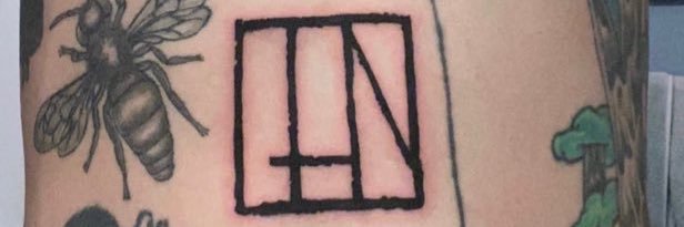 Thin banner