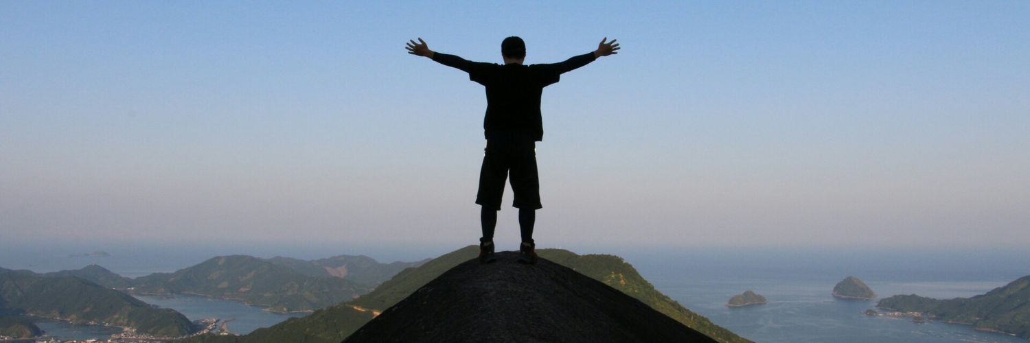 fareasterntribe's profile banner image
