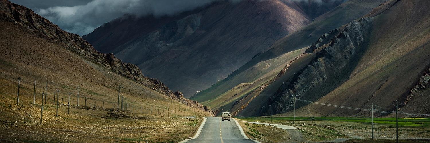 LifeHackPost's profile banner image