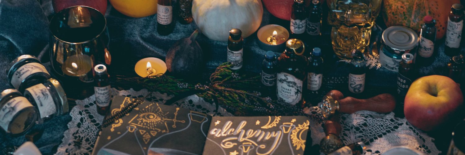 νιяσѕє ☿⚗ (ตอบช้า) banner