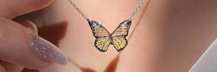 Huda37150830's profile banner image