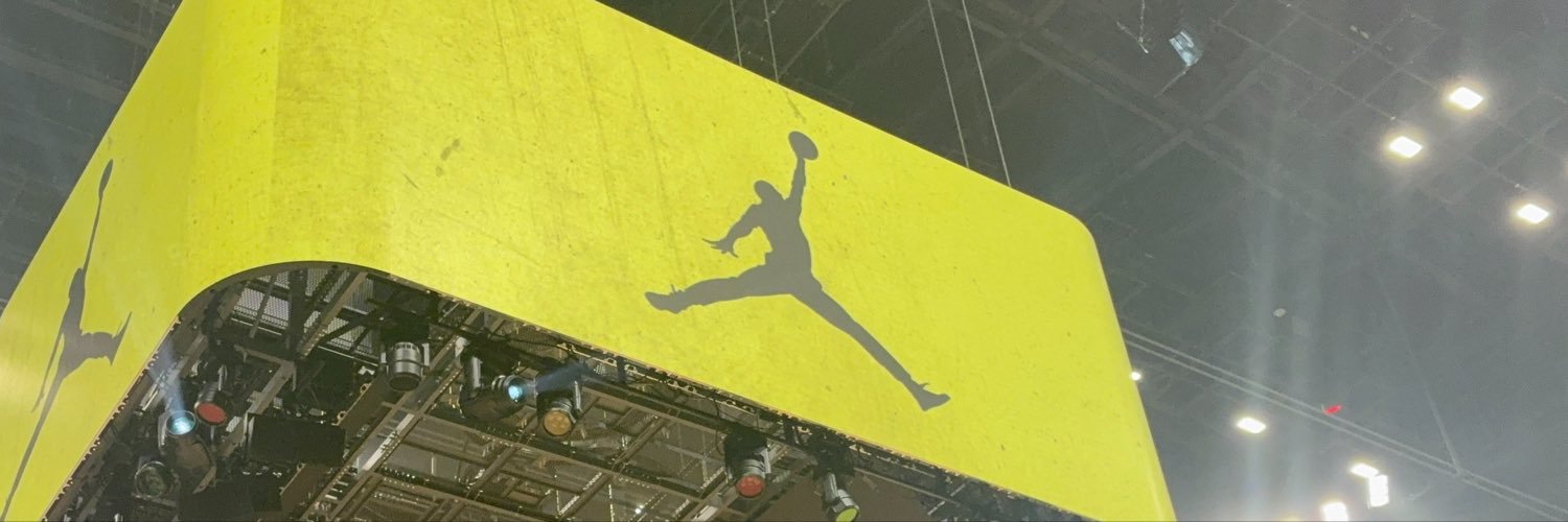 okanokano's profile banner image