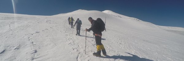 andywang Profile Banner