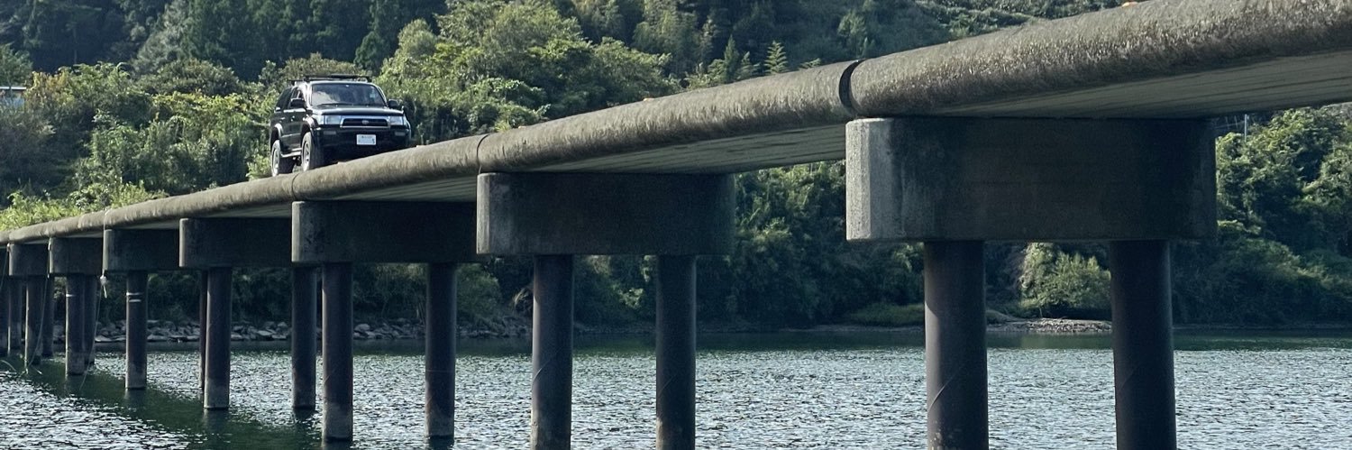 art_works_base's profile banner image