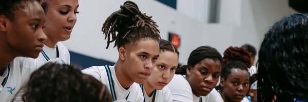 HoopsZoey16 Profile Banner