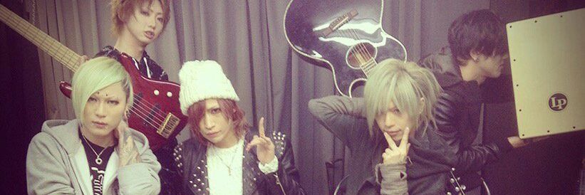 Love4Mao's profile banner image