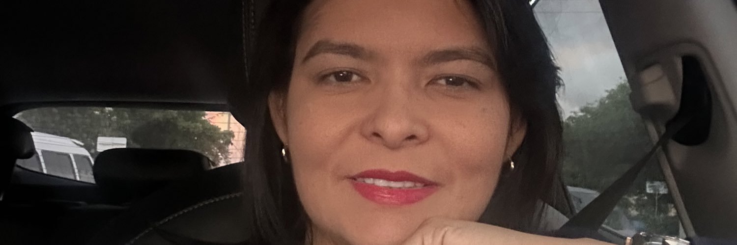 ginadeleon29's profile banner image