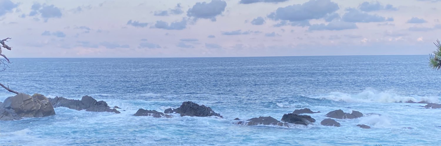 pimothm's profile banner image