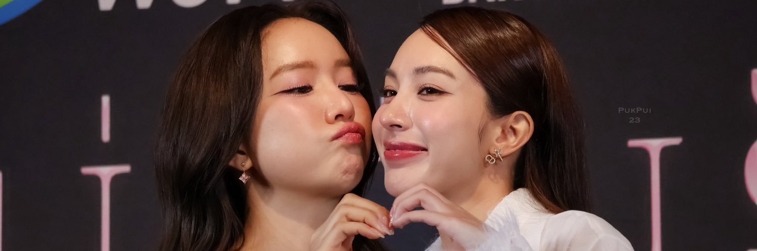erererrrr09's profile banner image
