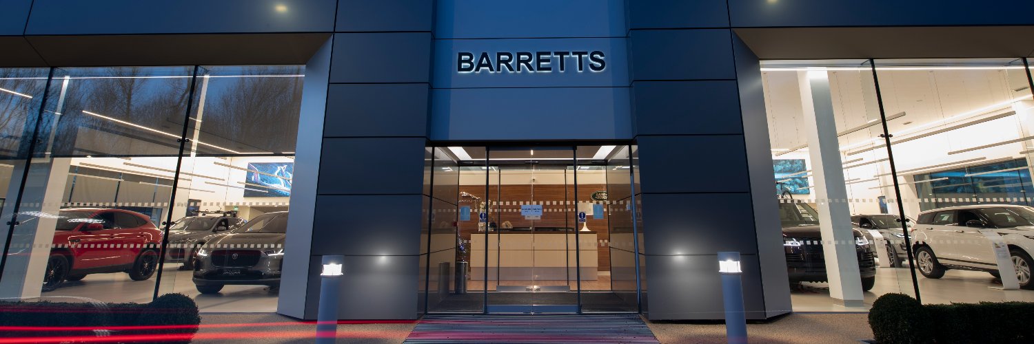 Barretts Land Rover banner