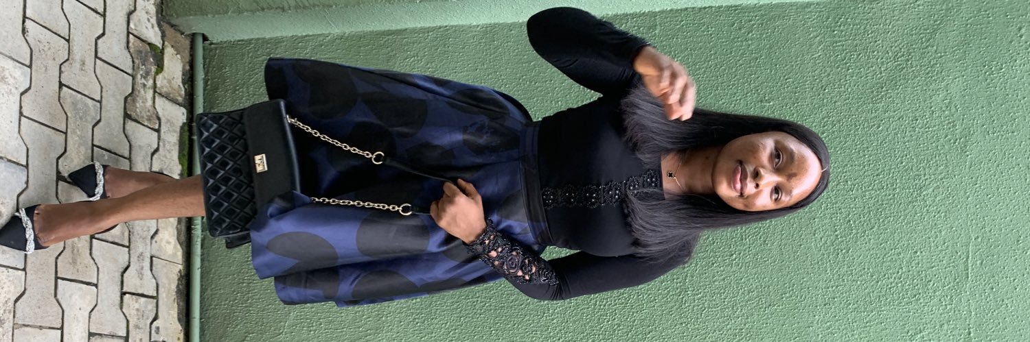 missthourlah's profile banner image