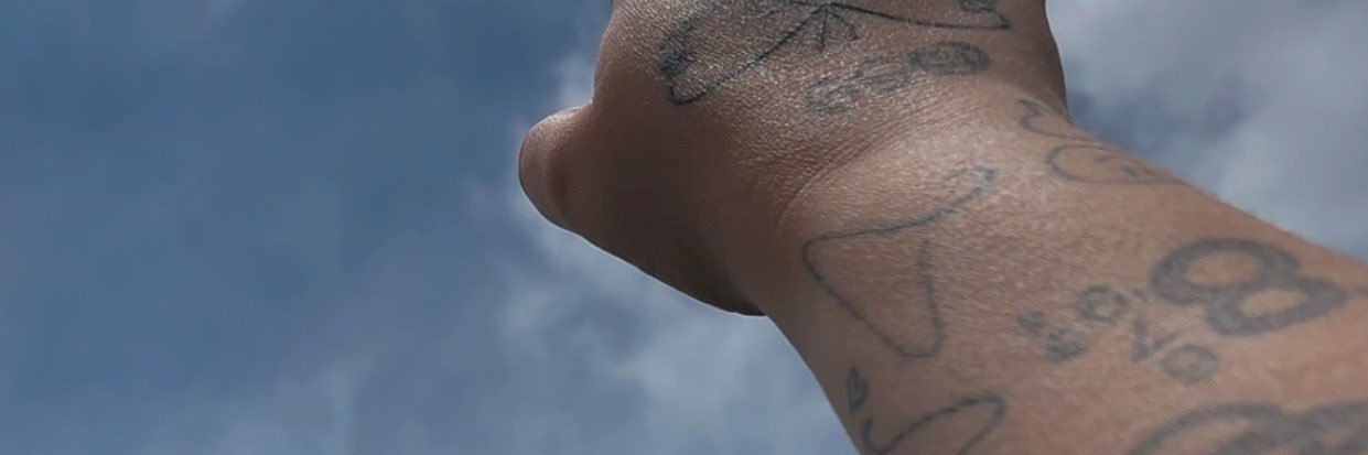 izzierenee13's profile banner image