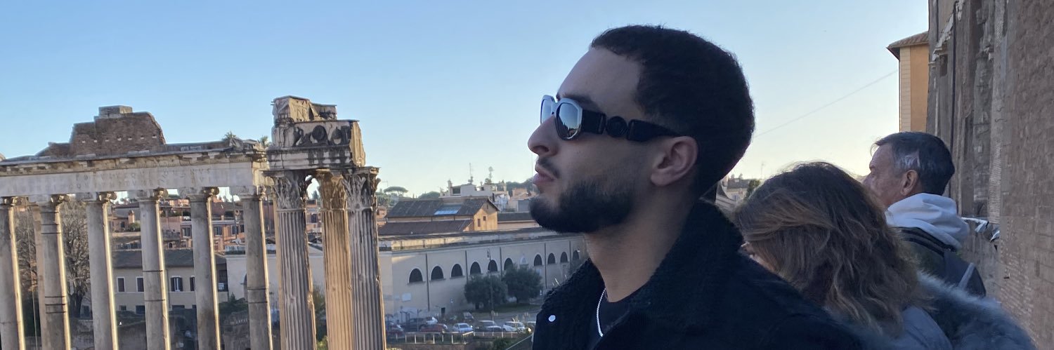 louhanem's profile banner image