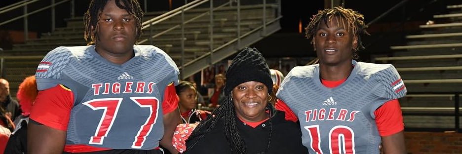 ⭐️Tyler⭐️⭐️Lockhart⭐️ banner