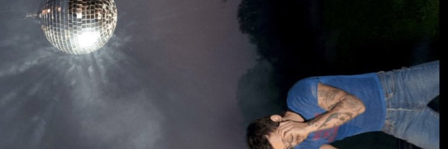 mirrorballalice's profile banner image