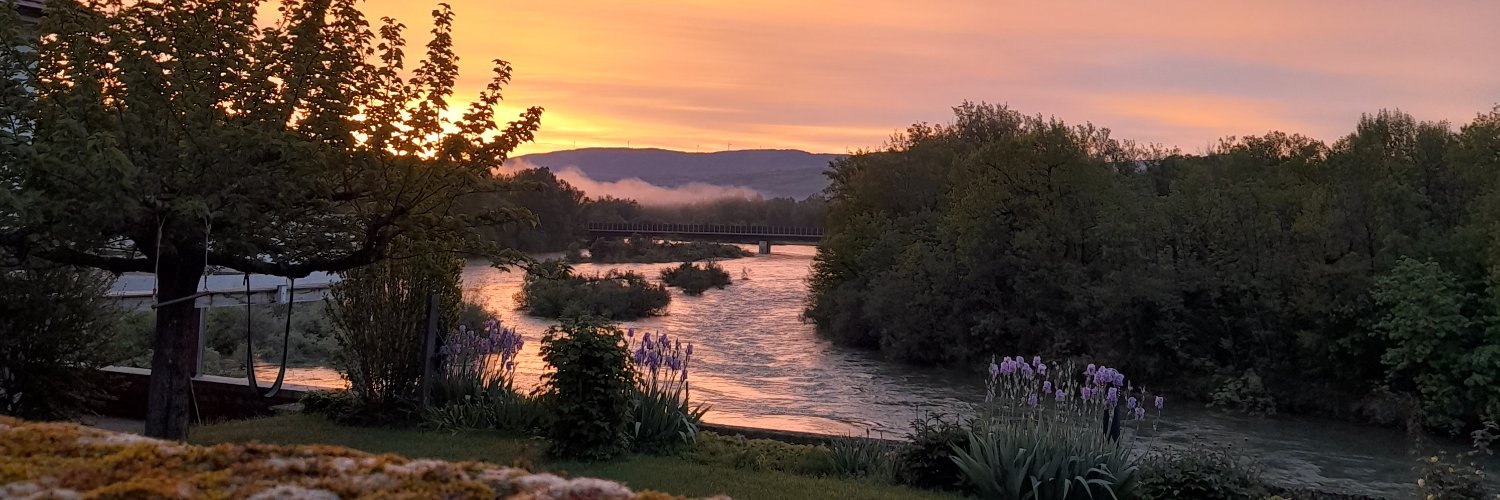 MagneXander's profile banner image