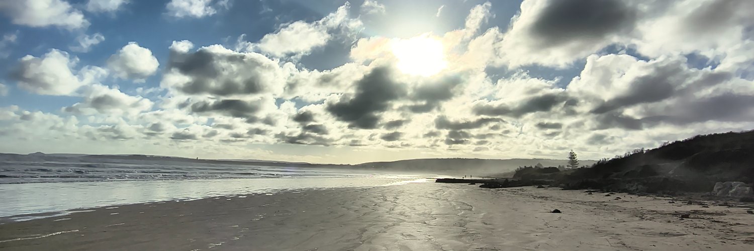 Dugs's profile banner image