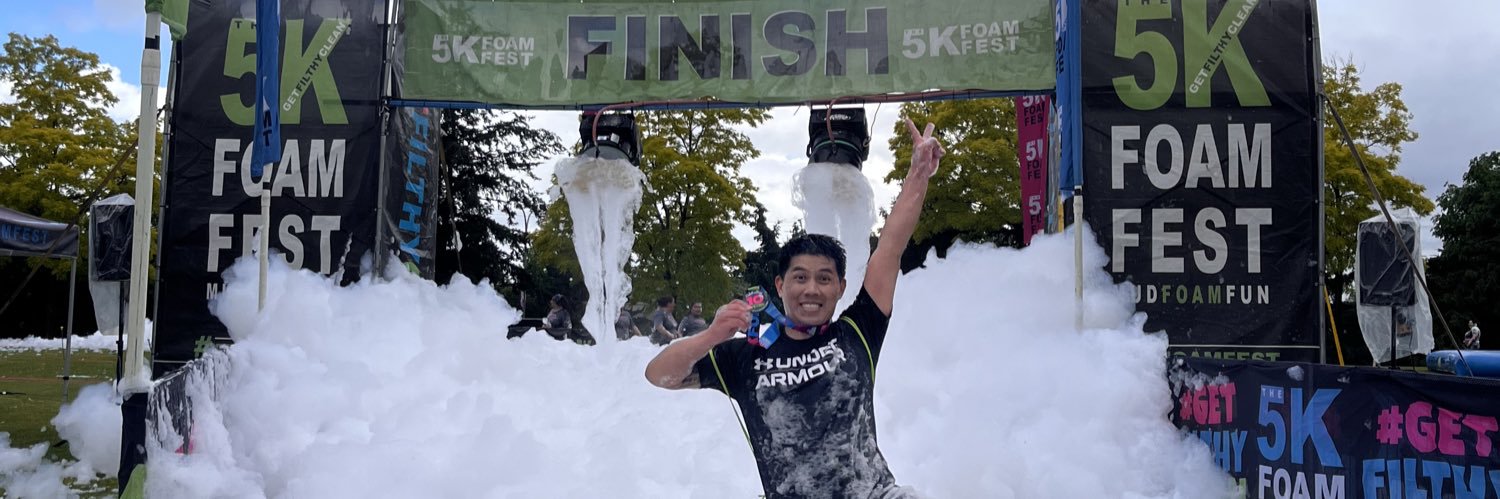 leo🫰🇨🇦 banner