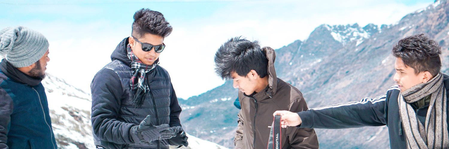 CHI16019's profile banner image