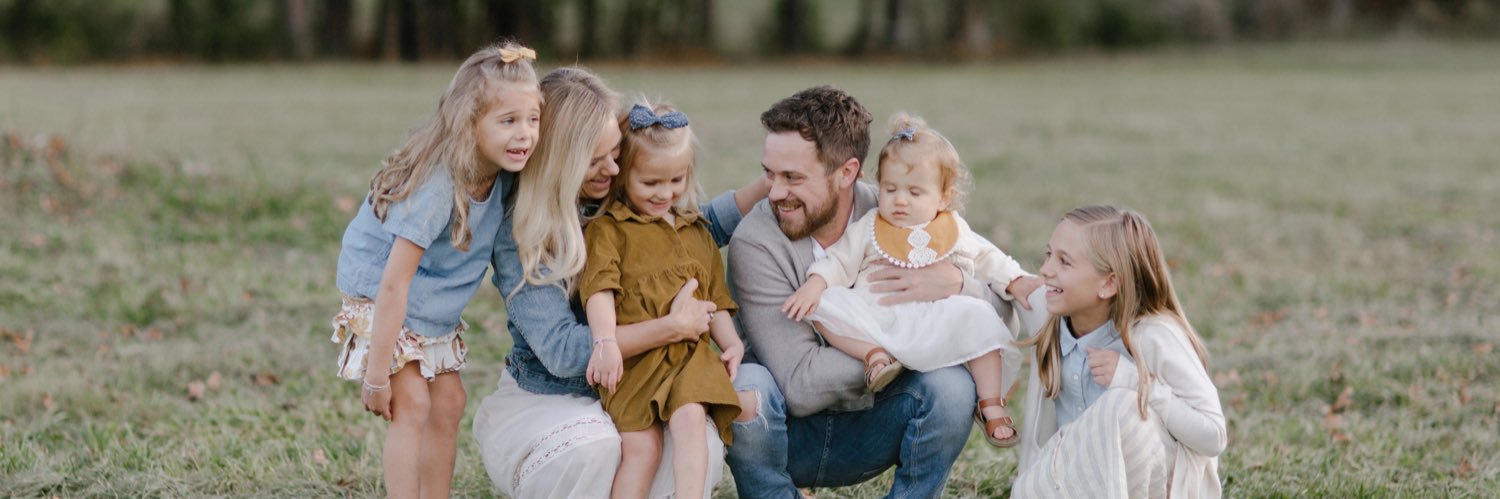 caseydarnell's profile banner image