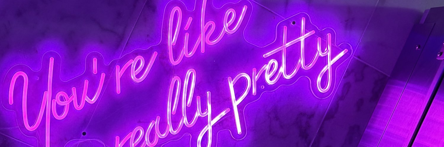 kbbrielle's profile banner image