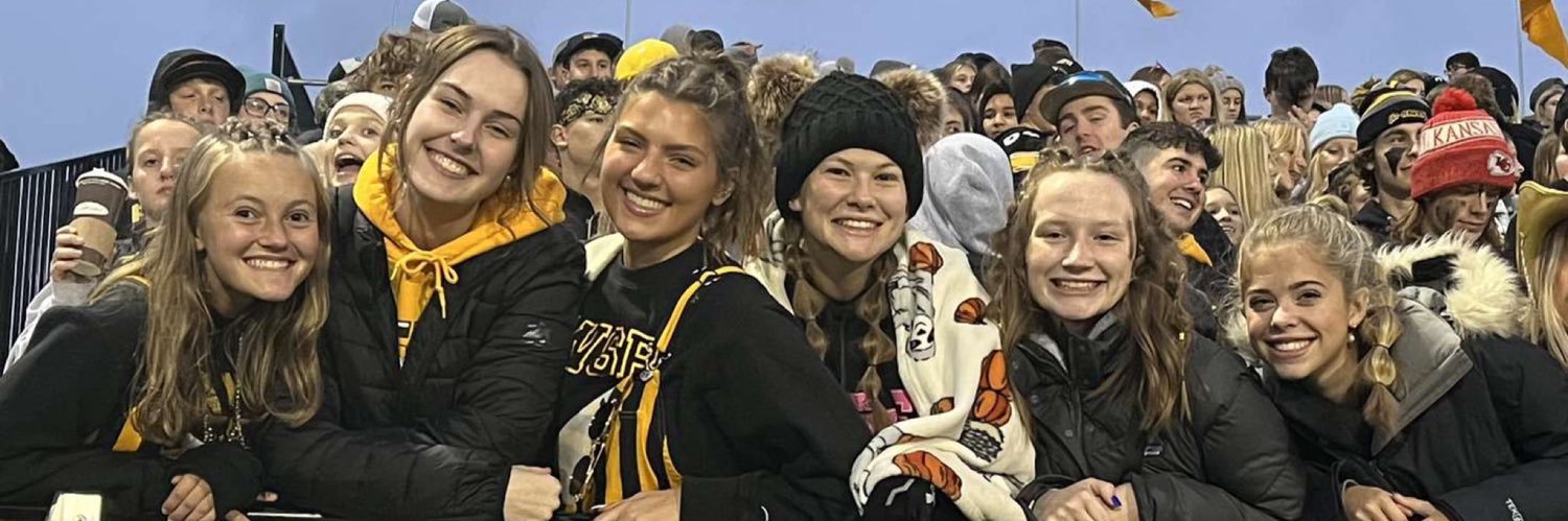 averi weichers banner