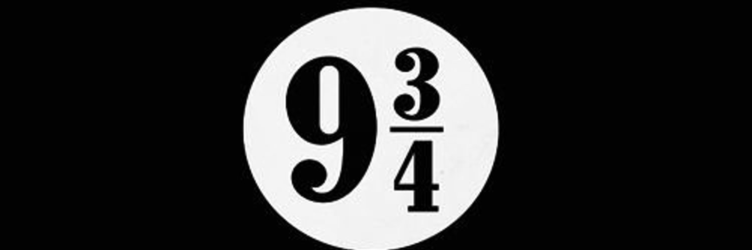 MaeveWhitet's profile banner image