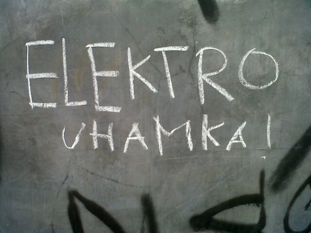 Elektro_UHAMKA's profile banner image