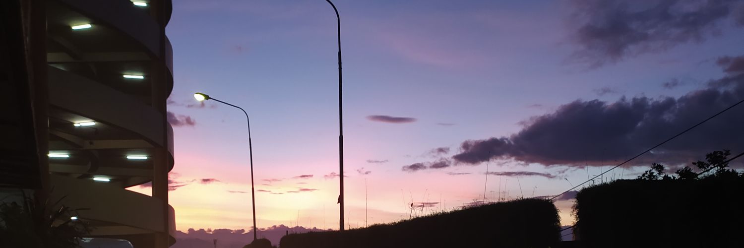 okhywdhsari's profile banner image