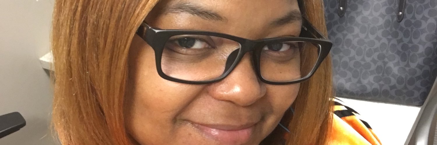 LadyBee1977's profile banner image