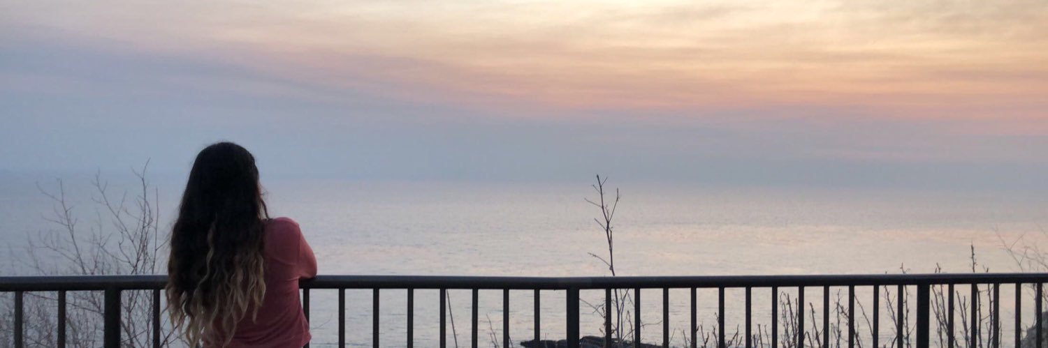 21_tafolla's profile banner image