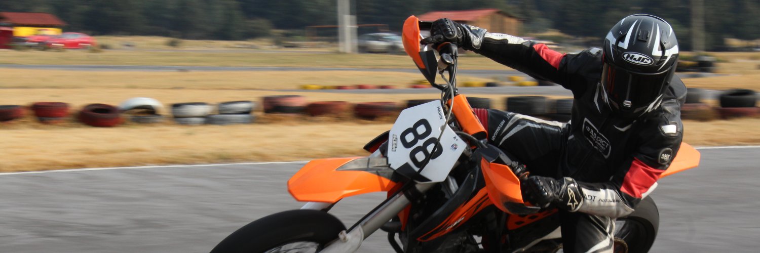 oviexo's profile banner image