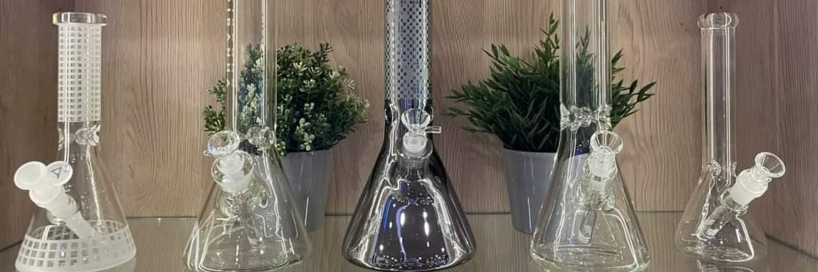 Lux Leaf Edmonton banner