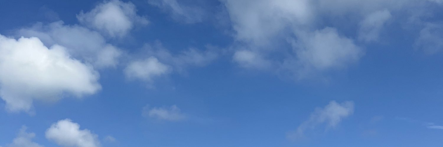 崩孜 banner