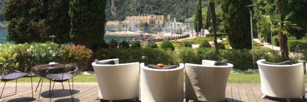 saronshh Profile Banner