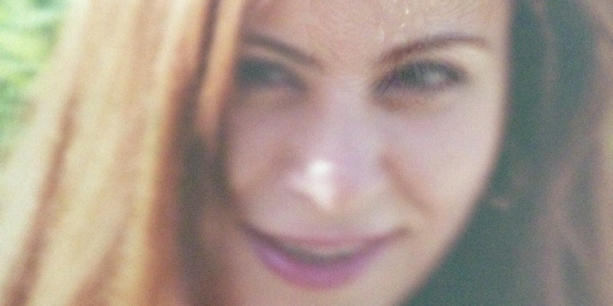 manolaloly's profile banner image