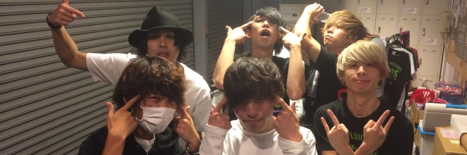 FumiyaWhite's profile banner image