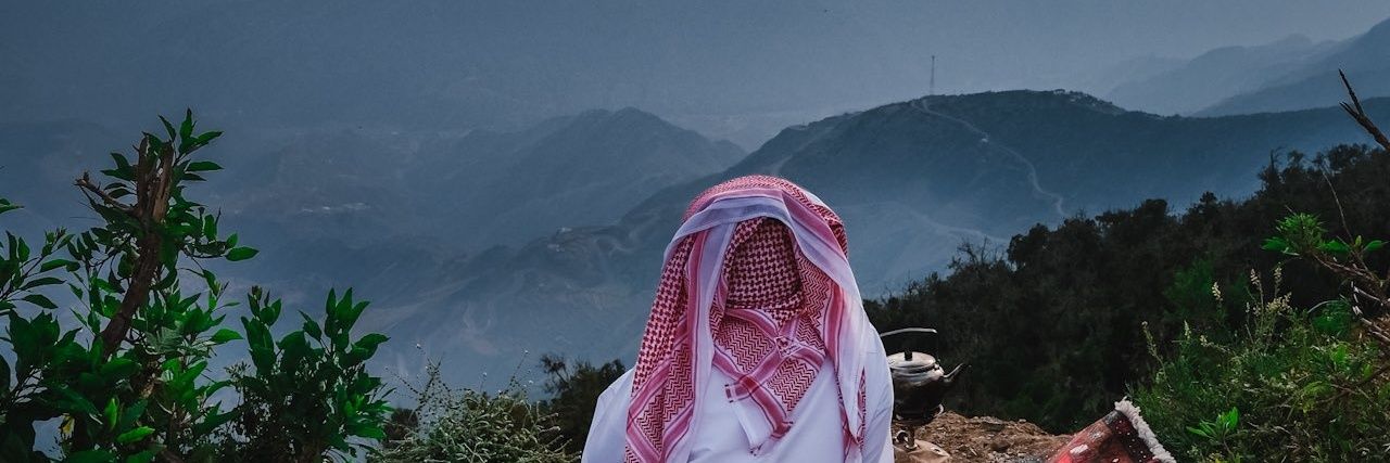 a_r_90's profile banner image
