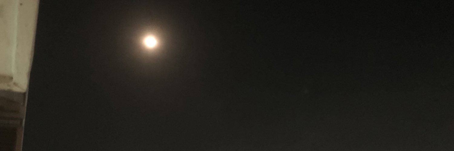 k_orozcot's profile banner image