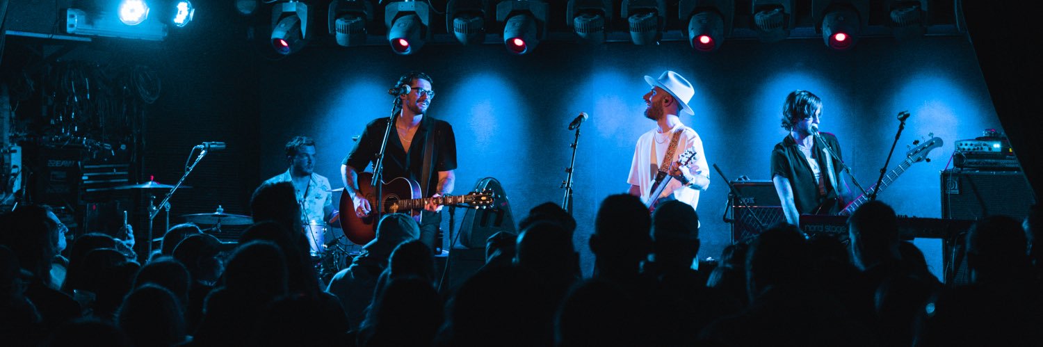 onlybandsjustin's profile banner image