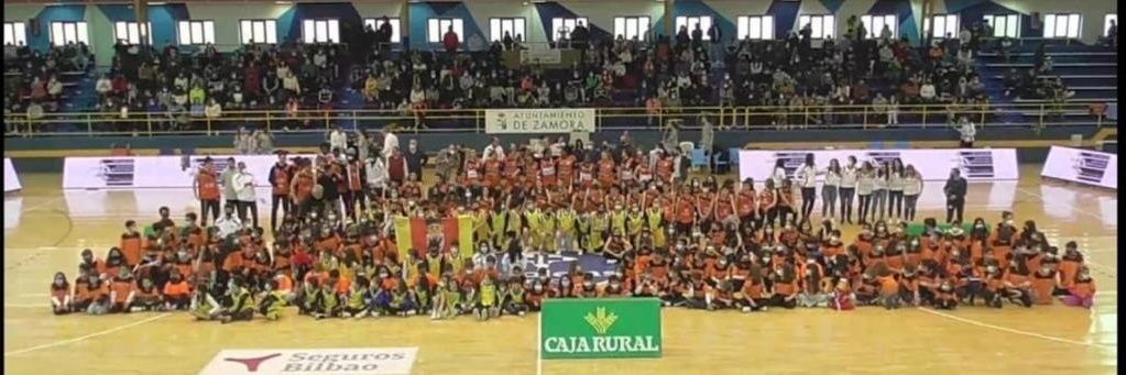 CanteraZamarat's profile banner image